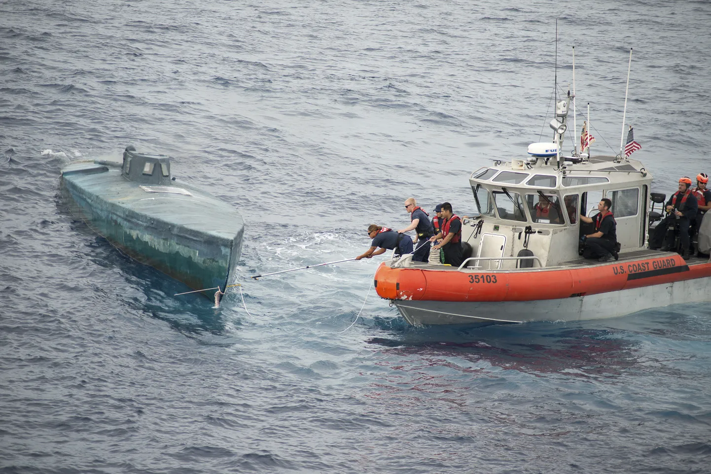 USA rannavalve peatas 2015. aastal sarnase narkootikume vedanud allveelaeva.