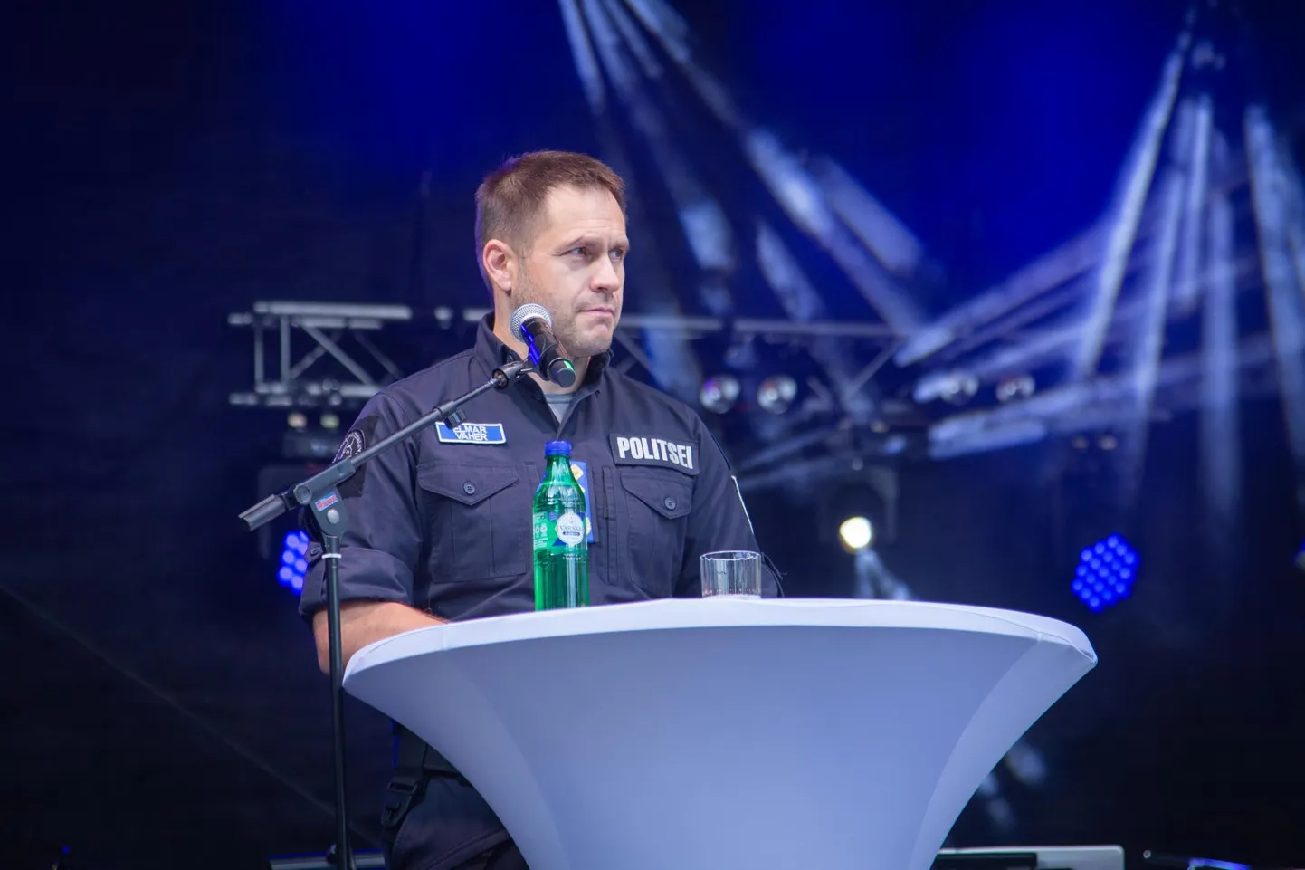 Elmar Vaher Saarde kaitsepäeval.