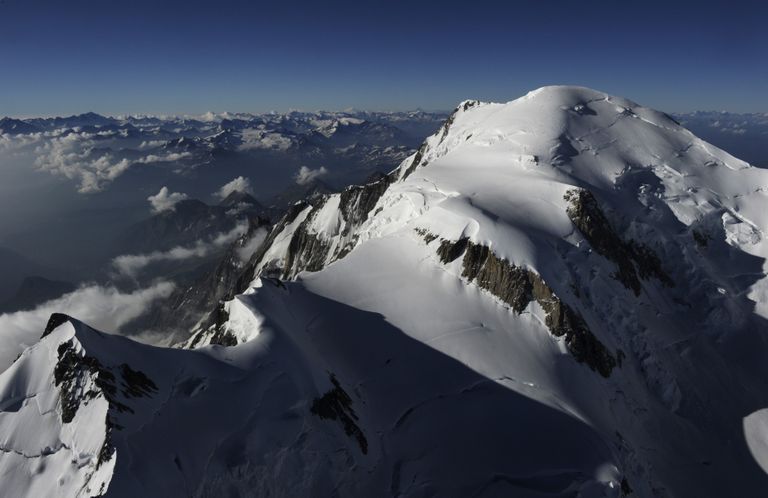 Prantsusmaa, Itaalia ja Šveitsi piiril asuv 4810-meetrine Mont-Blanc