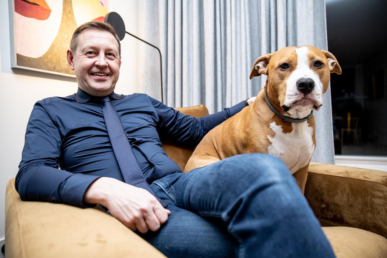 Omniva Board Chairman Mart Mägi with his amstaff Torm.