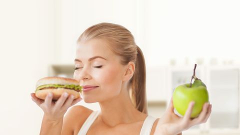 Kui burgerid võivad tekitada sõltuvust, siis õunte söömine on tunduvalt tervislikum. Kui burgerid võivad tekitada sõltuvust, siis õunte söömine on tunduvalt tervislikum.