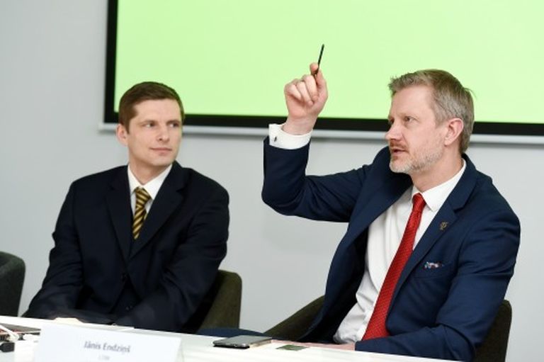 Глава Латвийской ассоциации рискового капитала Эдгарс Пигознис (слева) и глава Латвийской торгово-промышленной палаты Янис Эндзиньш знают, чего хочет бизнес 