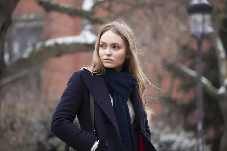 Lily-Rose Depp filmis «Truu mees»