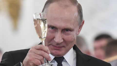 Venemaa valimiskomisjon kiitis heaks kaks Putini «vastaskandidaati»