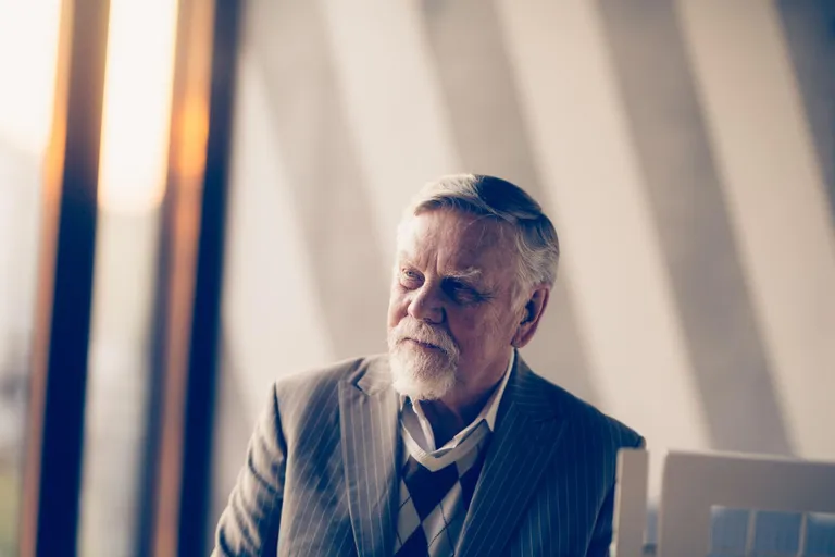 Säde on teinud üle 20 doki. Ühtlasi helindanud 20 mängu- ja 80 dokumntaalfilmi.
