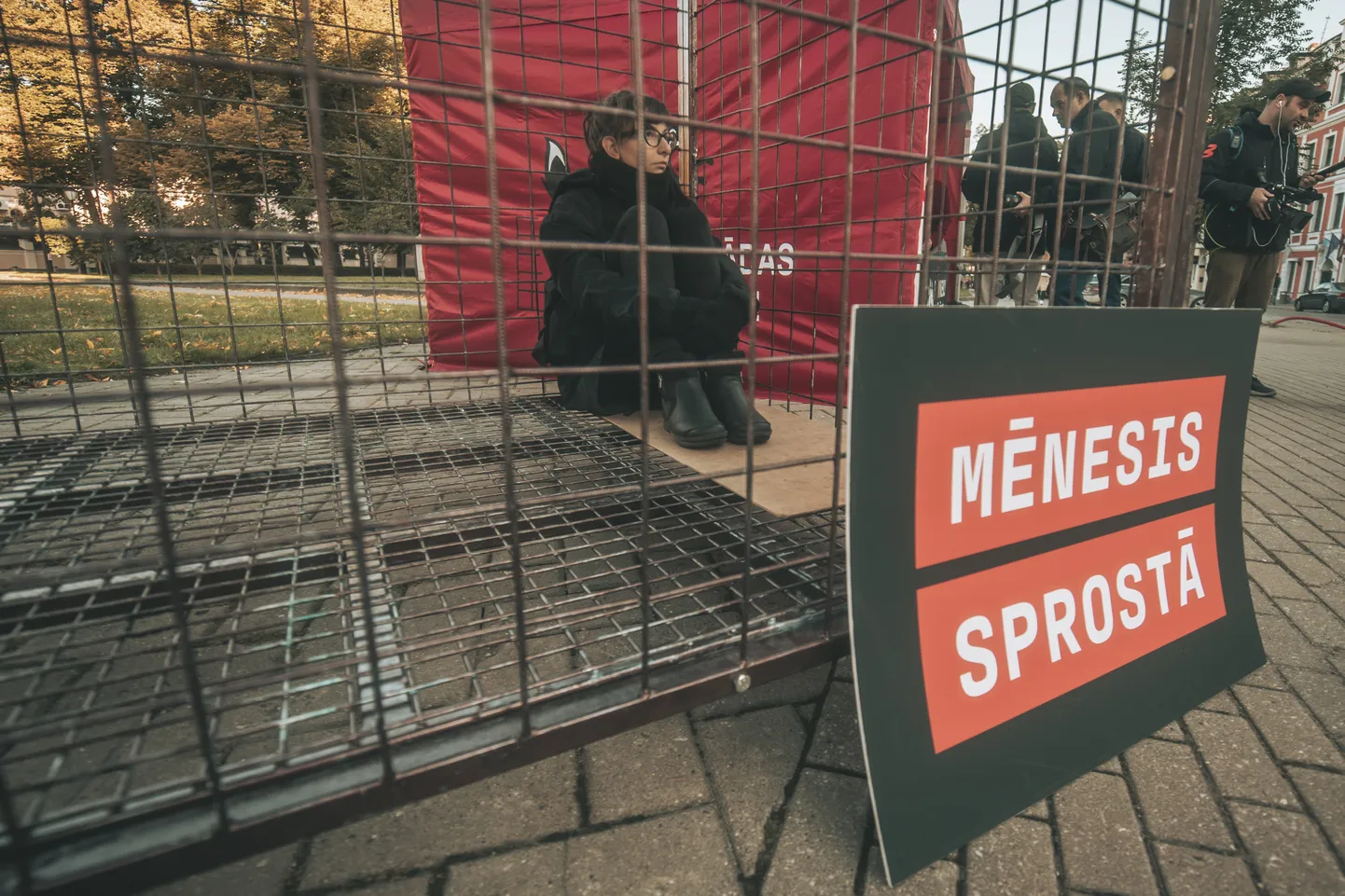 Sāksies dzīvnieku aizstāvības akcija "Mēnesis sprostā"