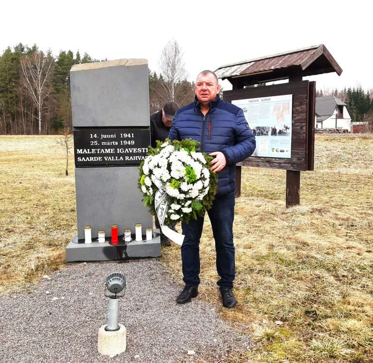 Märtsiküüditamise 76. aastapäev Kilingi-Nõmmes. Kõneleb Saarde vallavanem Raivo Ott.