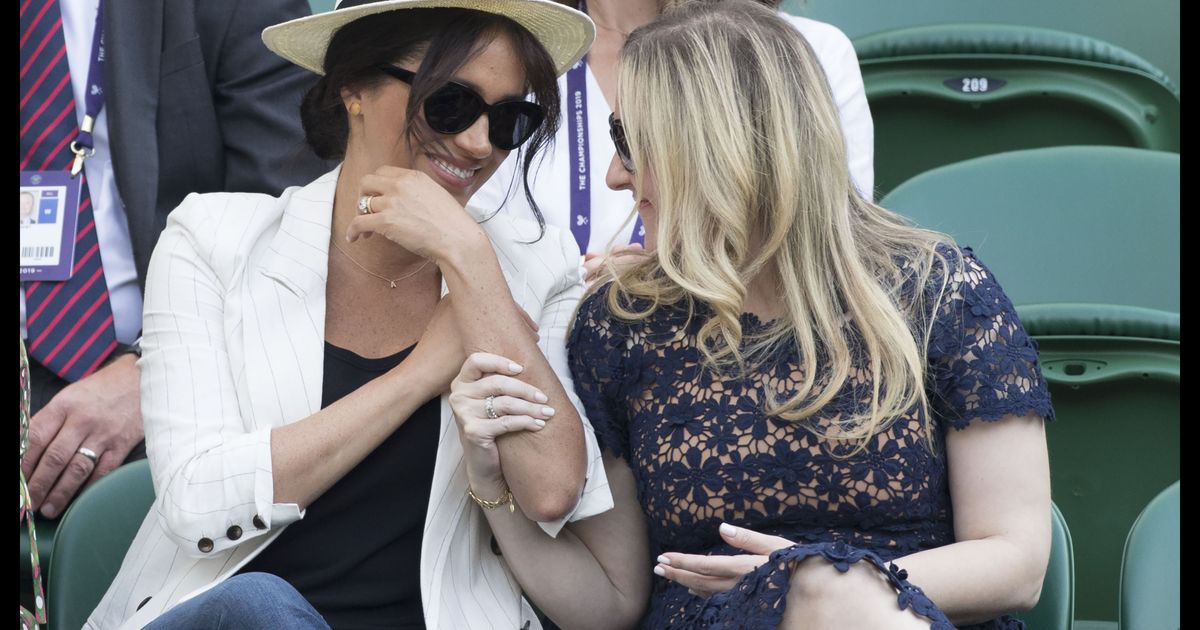 Hertsoginna Meghan üllatas armsa kuldketiga