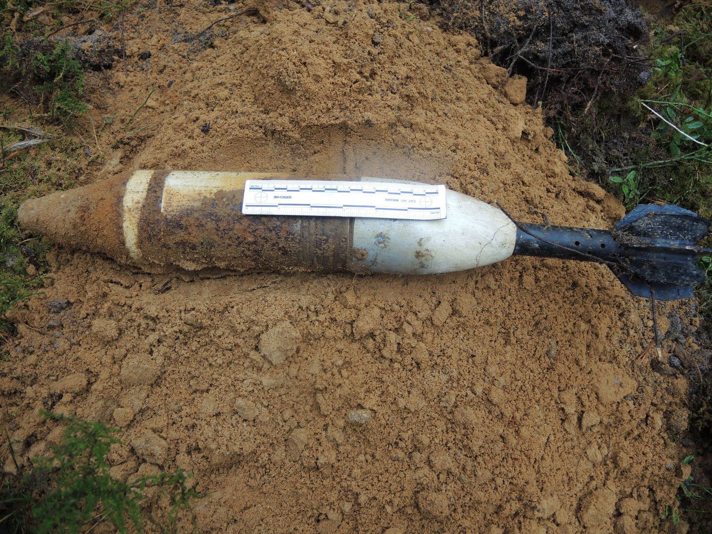 Juba külas metsast leitud 81 mm miinipilduja valgustusmiin