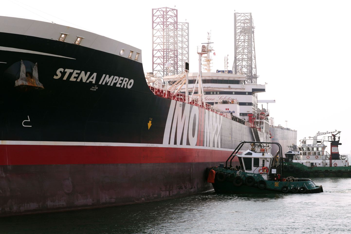 Briti lipu all seilav tanker Stena Impero saabub pärast Iraanist vabanemist Dubai sadamasse.