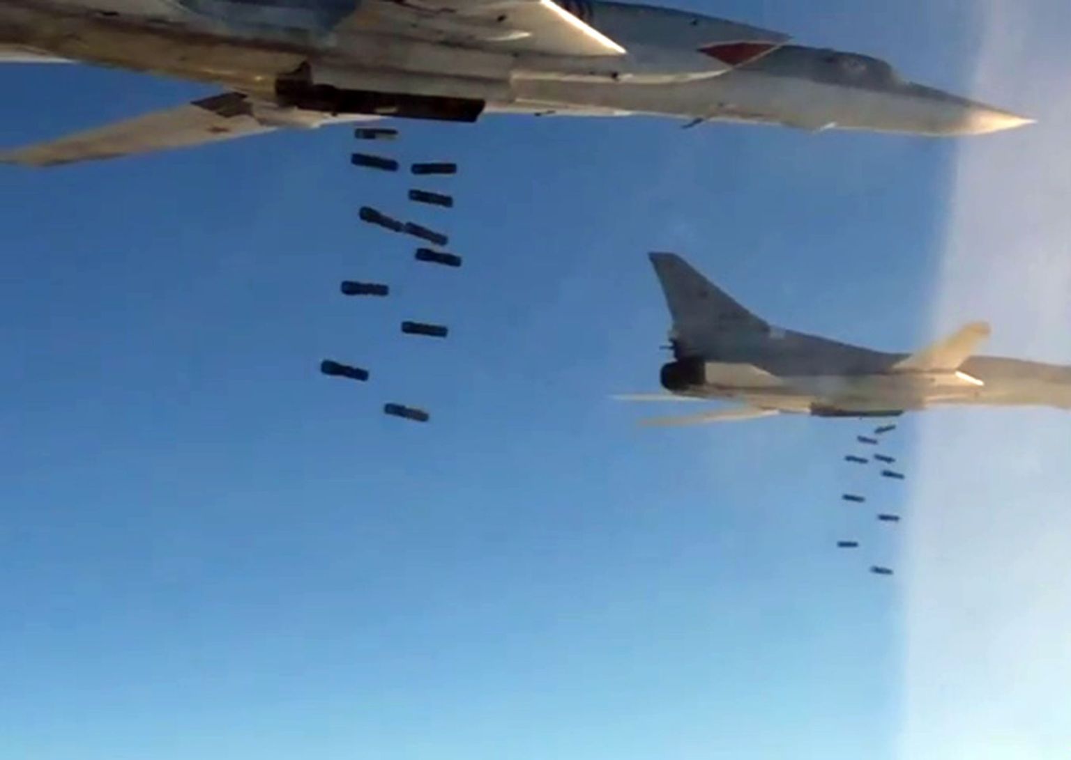 Venemaa sõjalennukid Süürias rünnakut tegemas