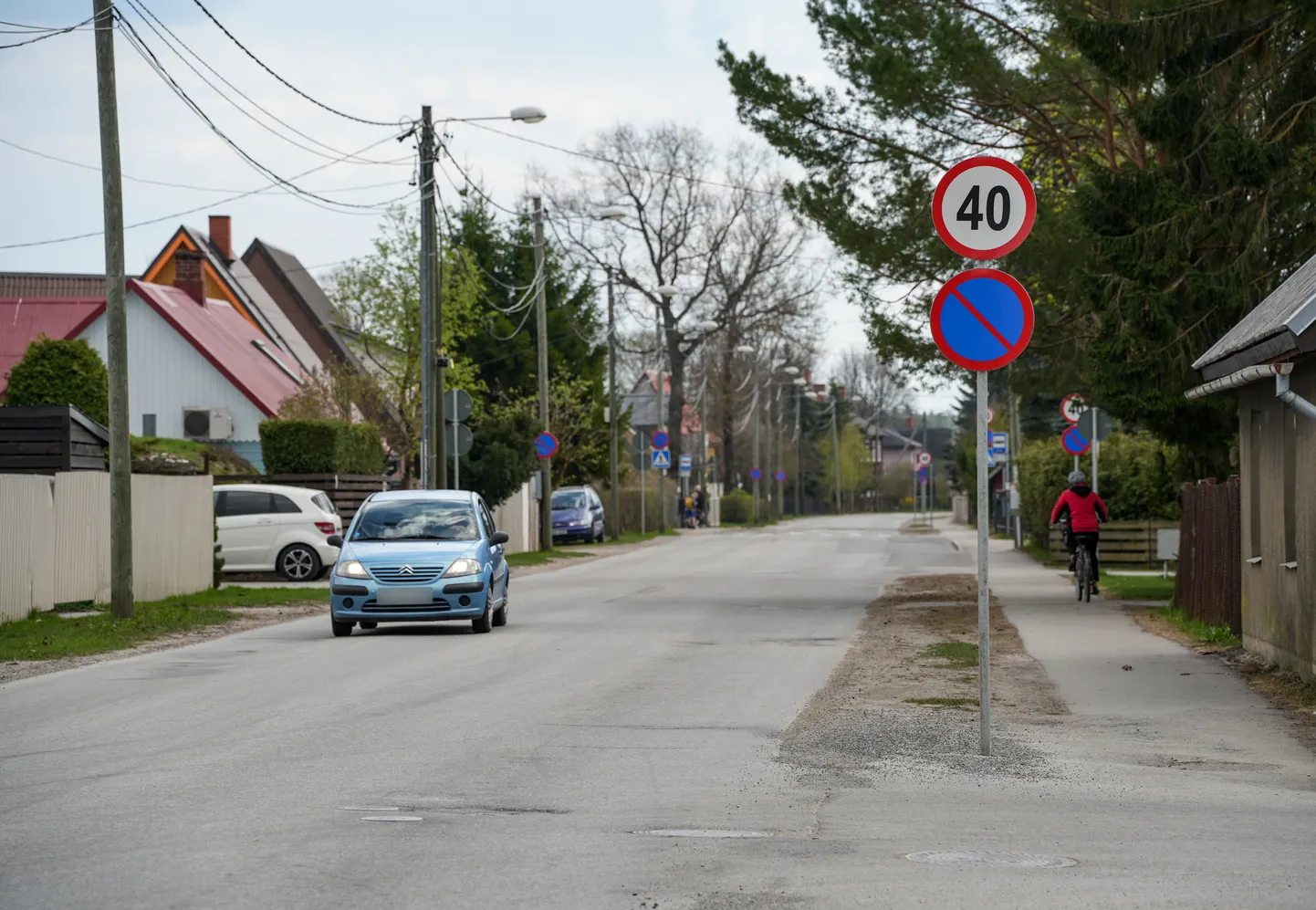 Merimetsa tänaval on kiiruspiiranguks 40 kilomeetrit tunnis, kuid paljud liiklejad sellest kinni ei pea.