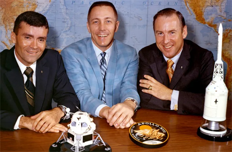 Apollo 13 apkalpe: Freds Heizs, Džeks Svigerts un Džeimss Lovels 