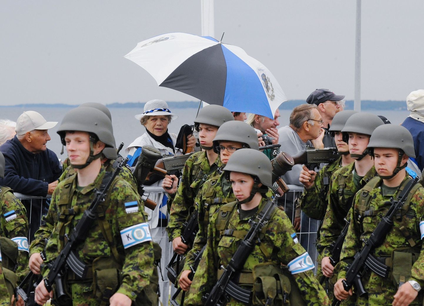 Pildil on eelmisel aastal Tallinnas toimunud võidupüha paraadi osalised.