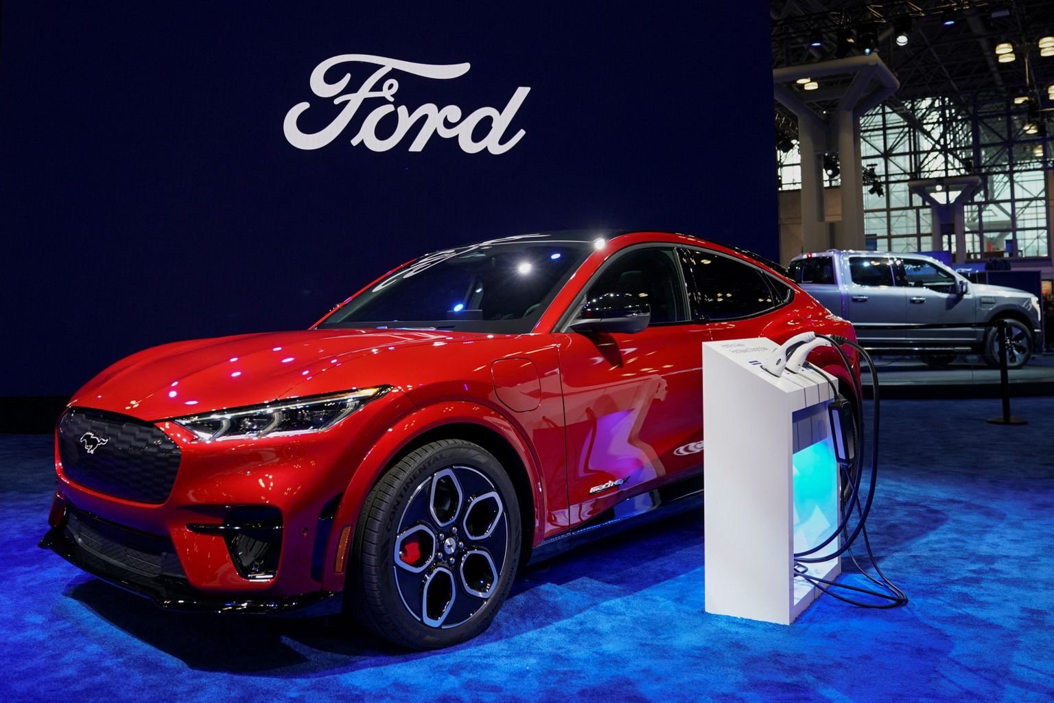 Ford Mustang Mach-E elektriauto