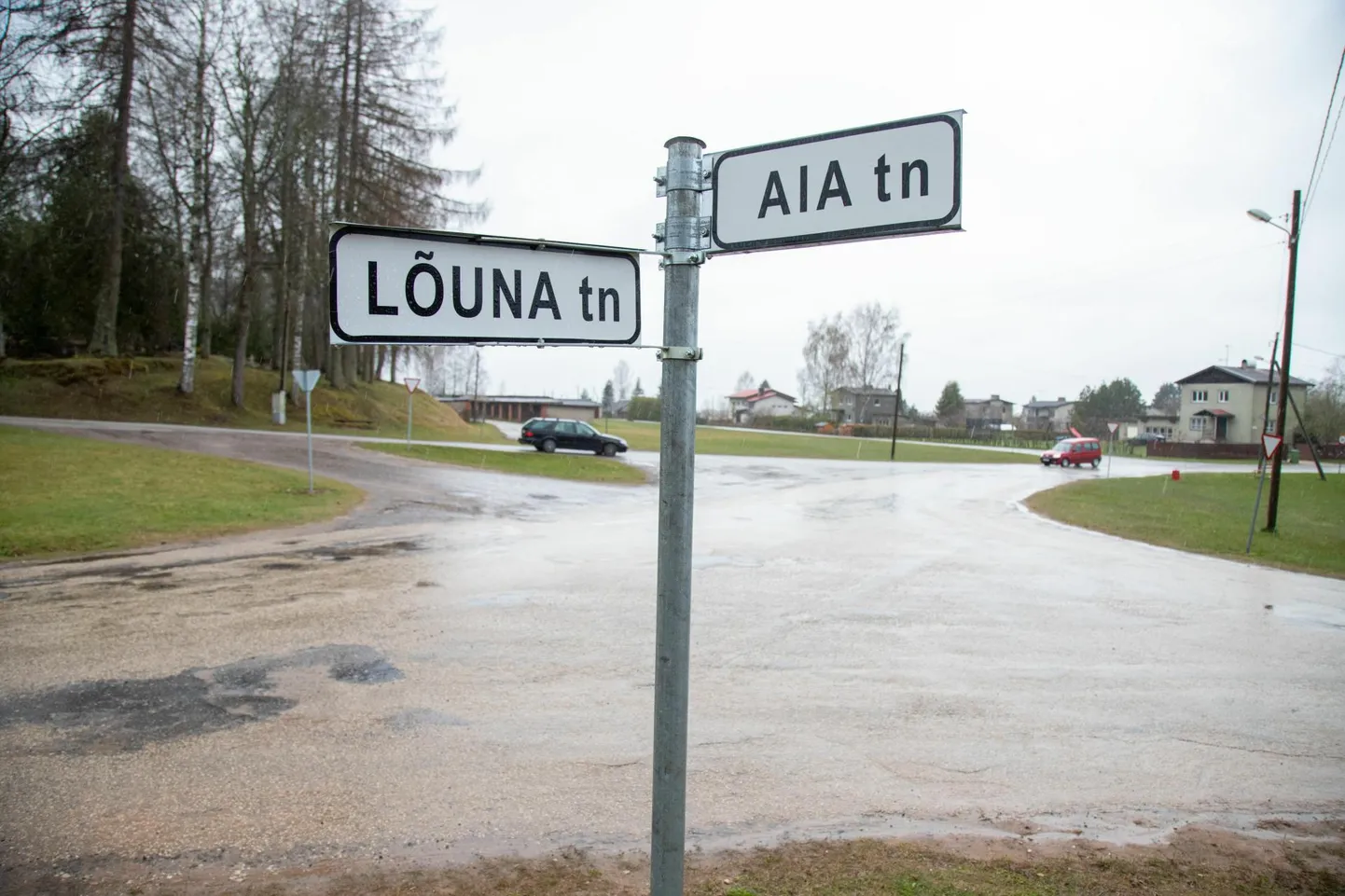 Veetoru lõhkes Karksi-Nuias Aia tänava all.