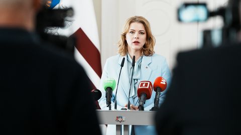 Premjere norāda, ka pie 