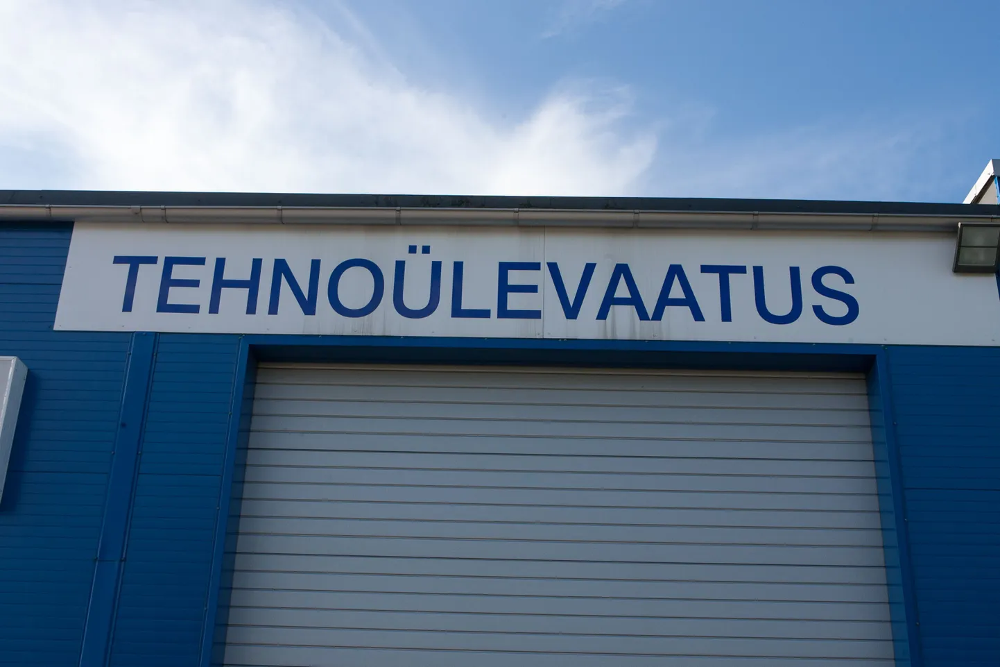 Autode tehnoülevaatus. Illustreeriv foto.