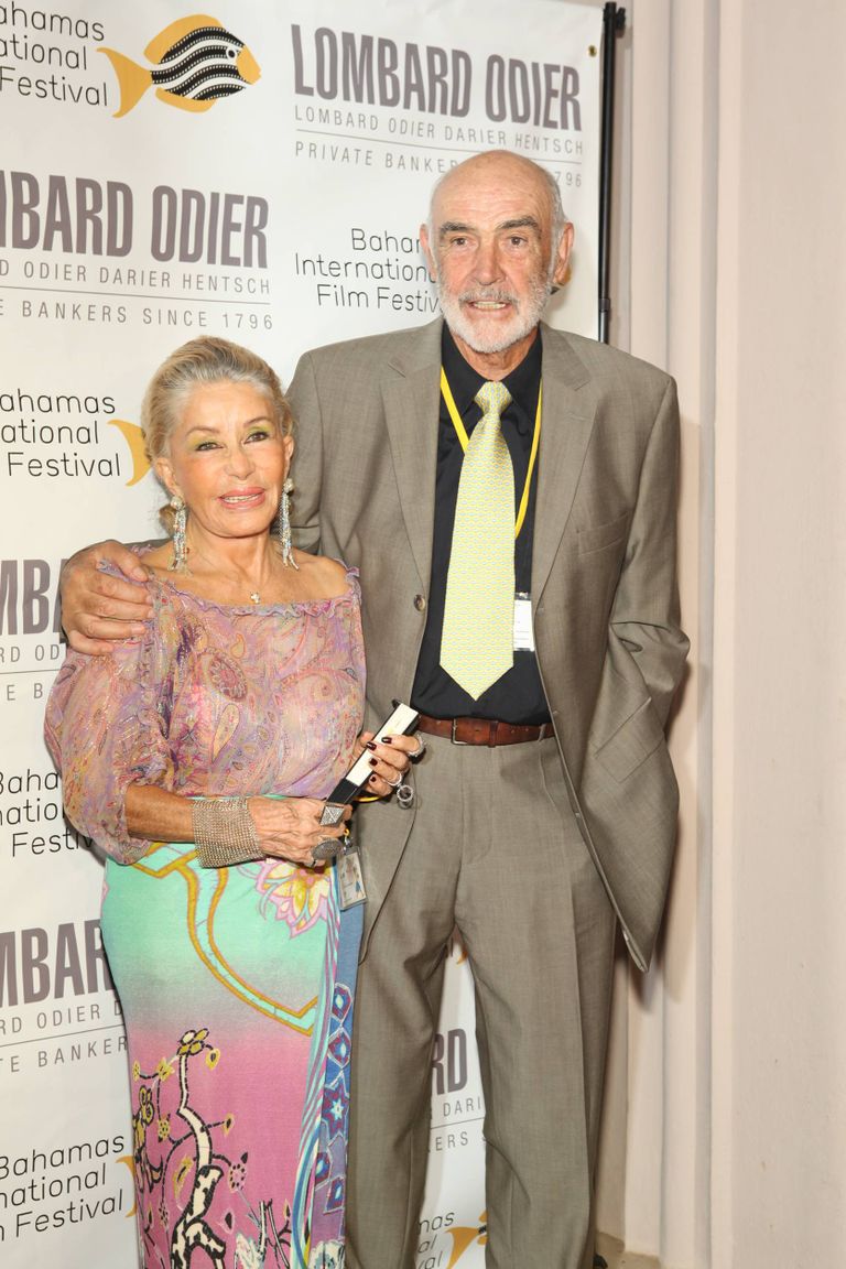 Sean Connery ja ta naine Micheline Bahamal Nassaus toimunud filmifestivalil 2009