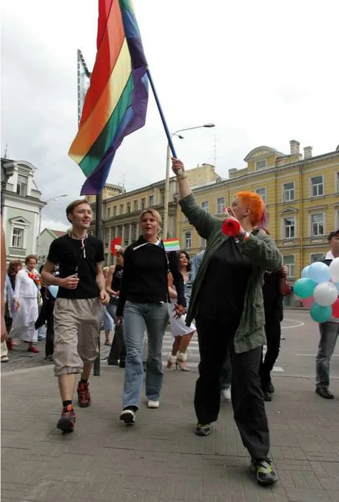 Орынборлық жезөкшелердің суреттері (порно)