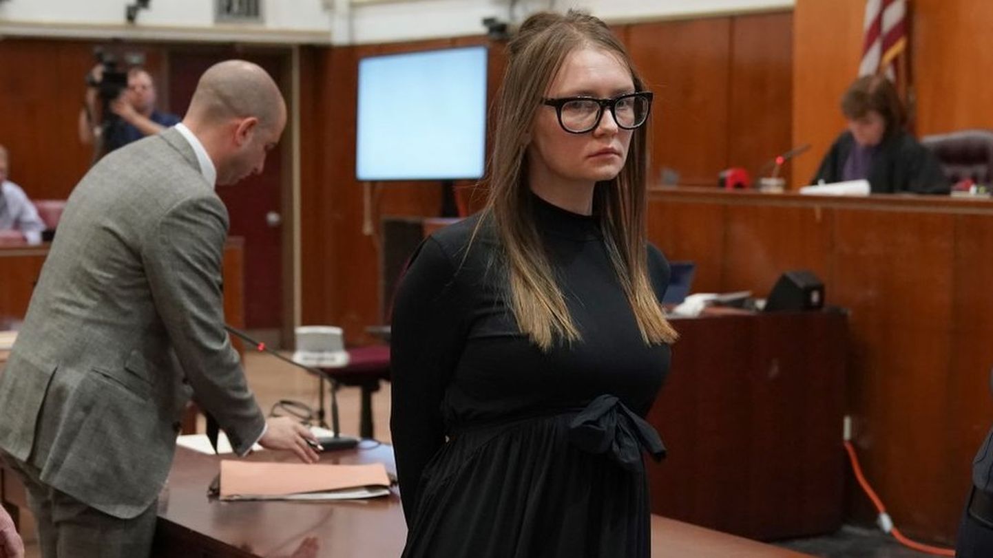 Анна Сорокина после того, как ее признали виновной и приговорили к тюрьме в Нью-Йорке, май 2019 года.