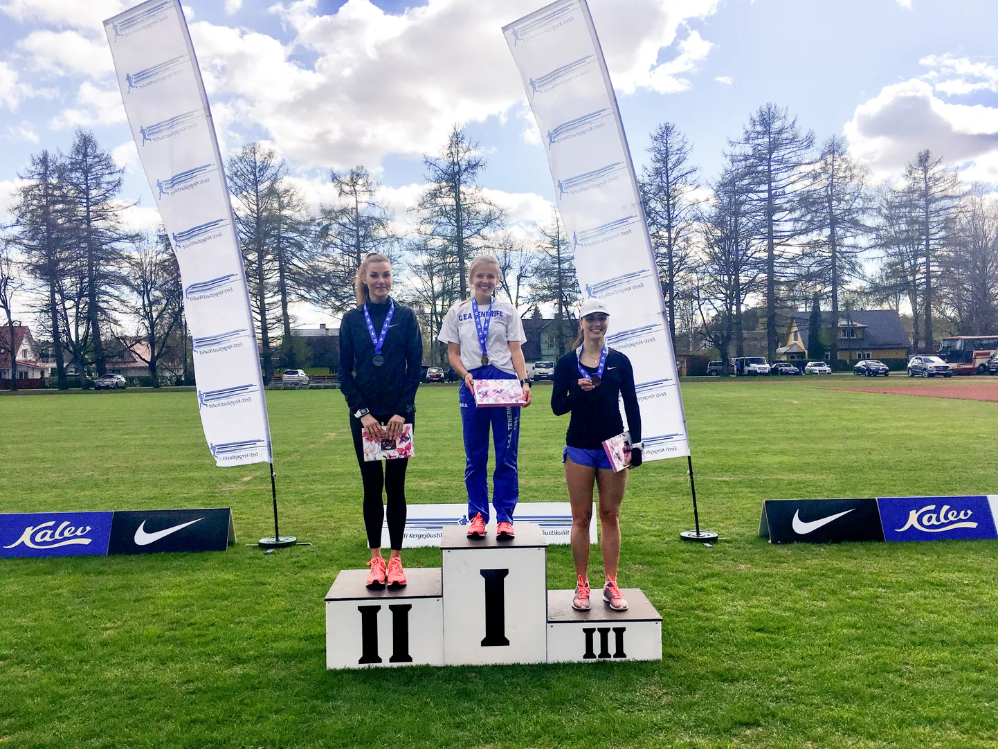Valga valla spordiklubi Beavers jooksja Johanna Ardel saavutas noorsooklassis esikoha.