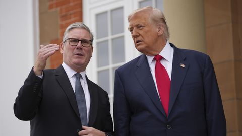 Trump lubas lühendada 50-päevast tähtaega Putinile sõja lõpetamiseks