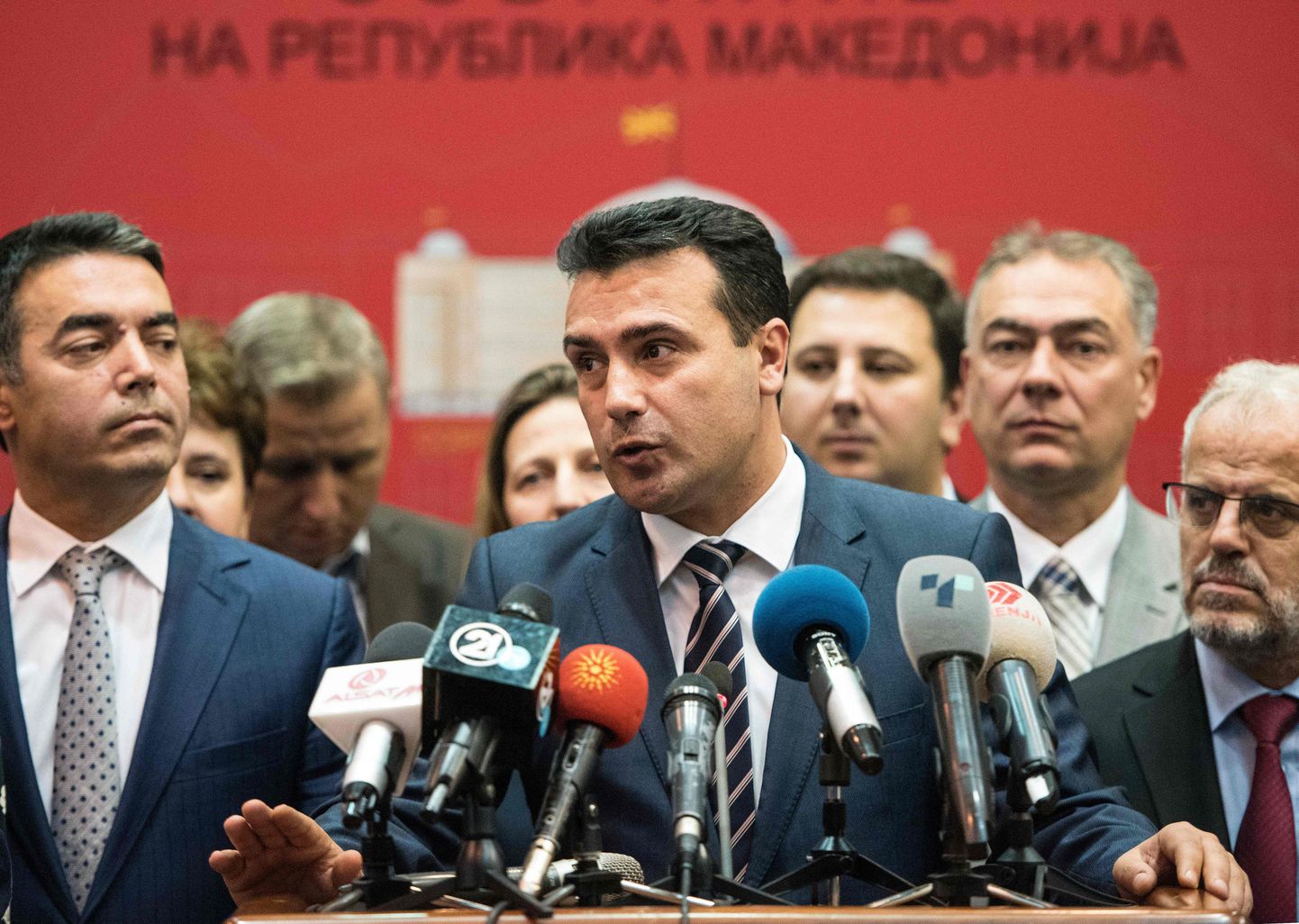 Makedoonia peaminister Zoran Zaev tervitas parlamendi toetust nimevahetusprotsessi alustamisele.