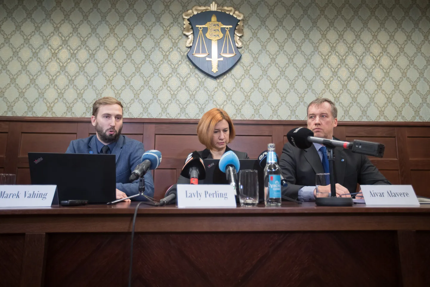 Riigiprokurör Marek Vahing, riigi peaprokurör Lavly Perling ja keskkriminaalpolitsei juht Aivar Alavere räägivad Danske panga kriminaaluurimisest.