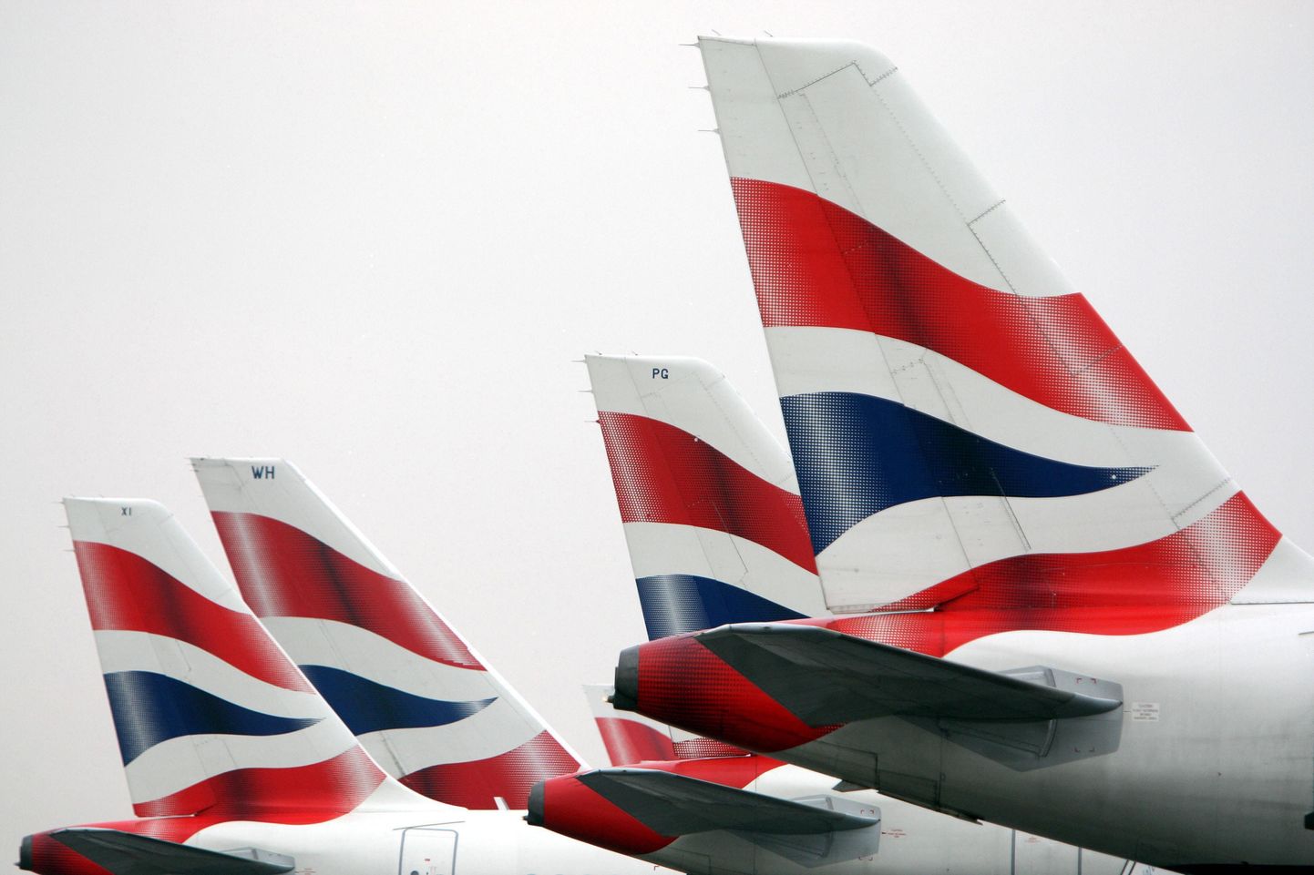 British Airwaysi logoga reisilennukid