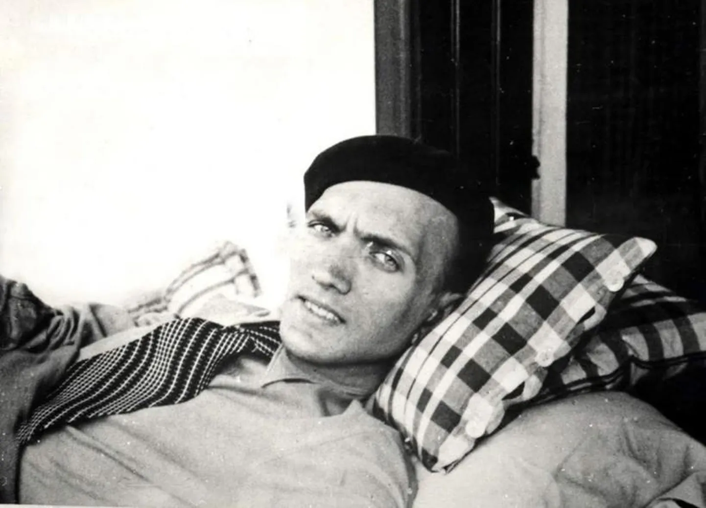Max Blecher haigevoodis.