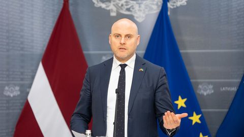 Kulbergs komentē policijas darbu "Latvijas valsts mežu" hakeru lietā