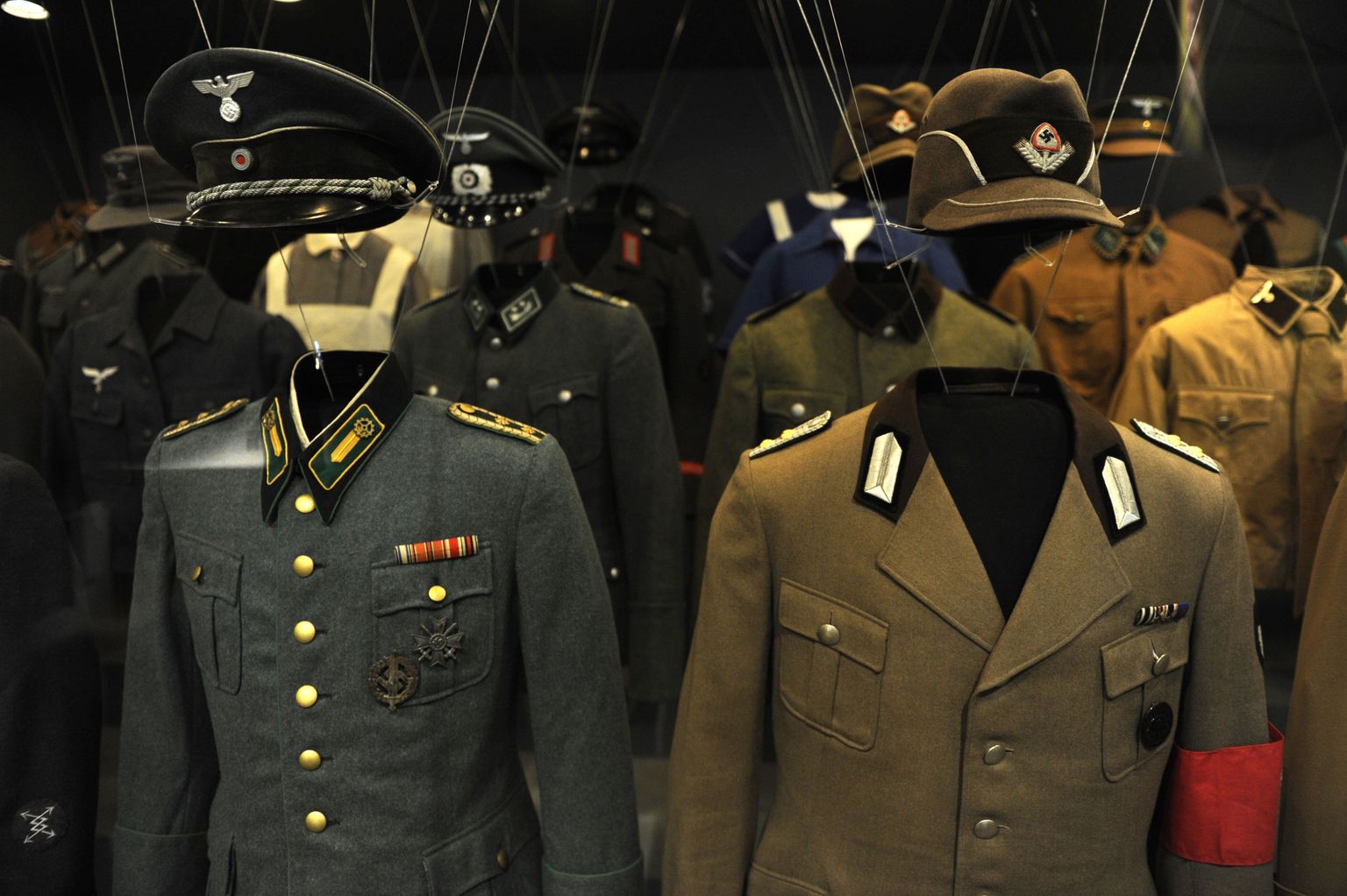 Нацистские мундиры в Немецком историческом музее