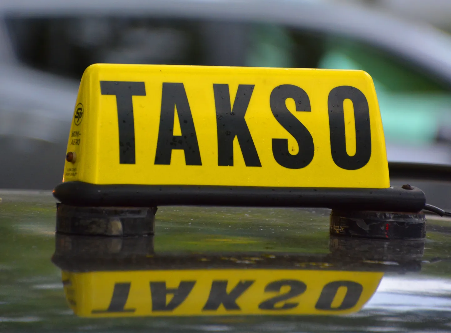 Takso. Pilt on illustreeriv.