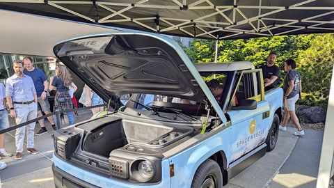 KAVAL VÕTE ⟩ Odava särtsuauto Slate jaoks ei ehitatagi teenindusjaamu — hakkama saadakse hoopis nii