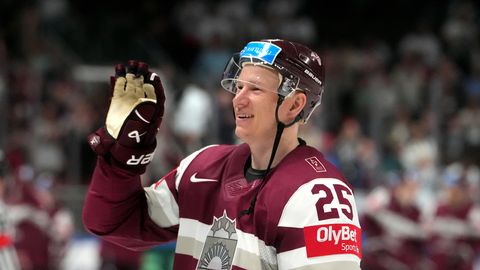 Džeriņš hokejista karjeru turpinās Vācijas pēc spēka ceturtajā līgā "Waldkraiburg"