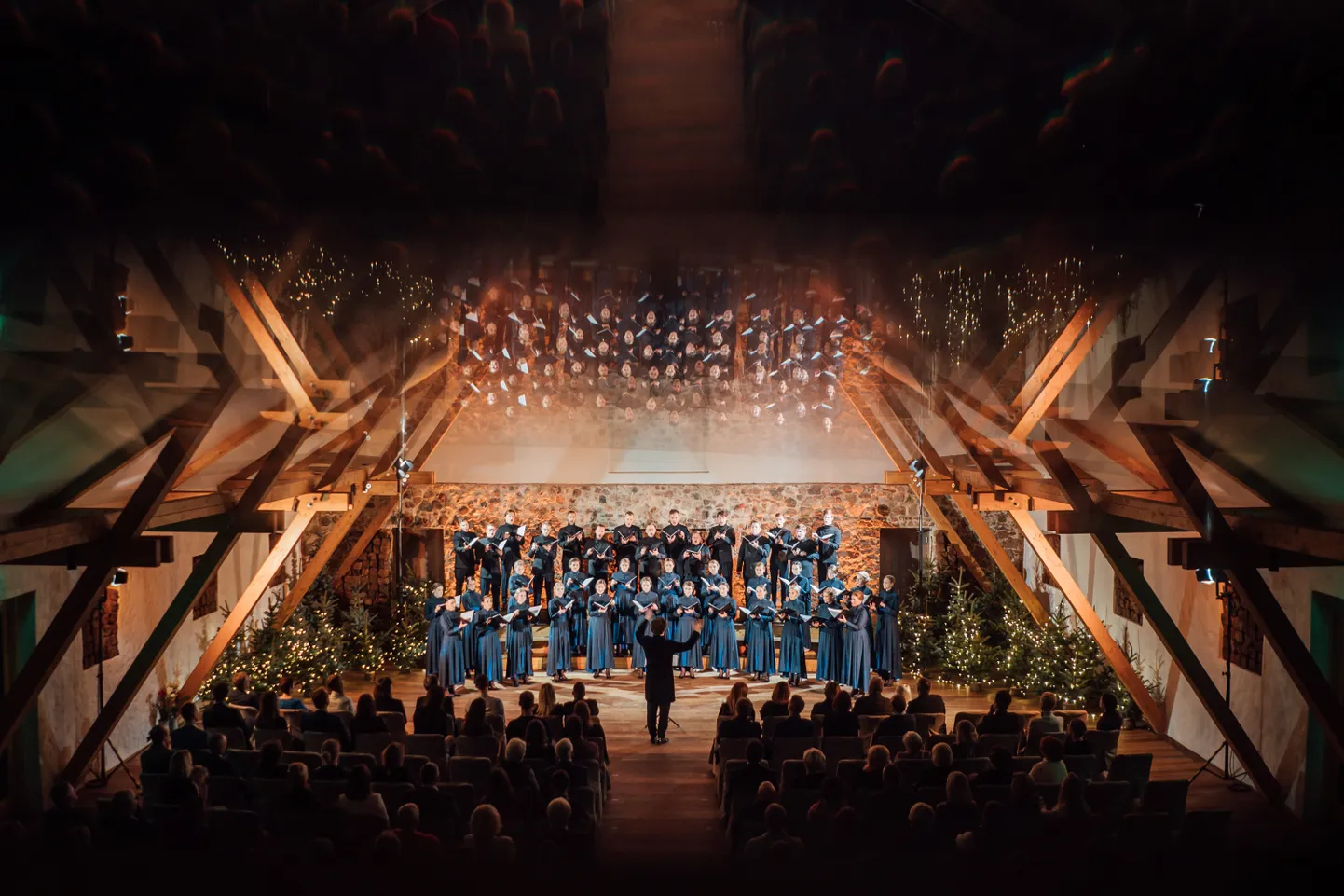 Koris "Maska" diska "Dedication" atklāšanas koncertā 2019. gadā