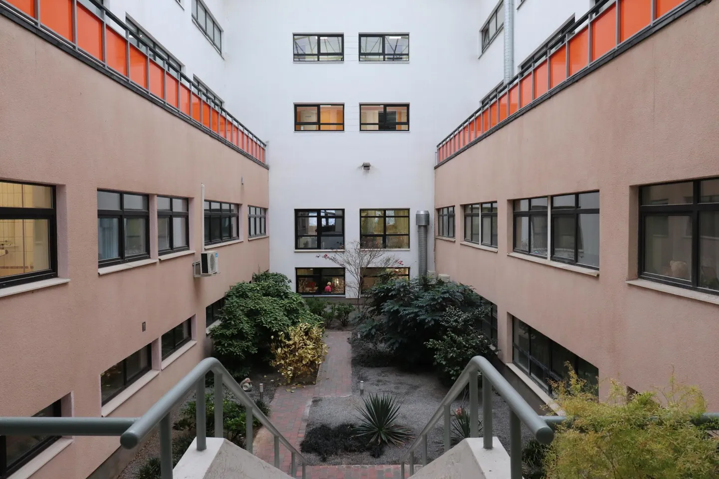Selline näeb haigla talveaed väja praegu. Peagi saab see osaks neljakorruselisest llnnakust.