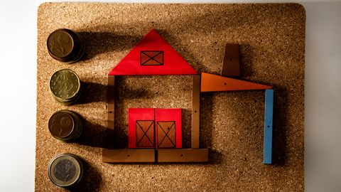 Kodulaenude refinantseerimine kõigutab Eestis Rootsi pankade turupositsiooni