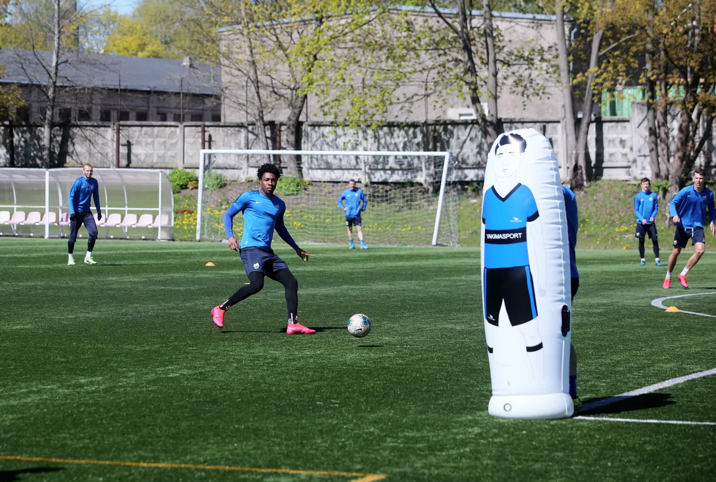 Futbola klubs "Rīgas Futbola skola".