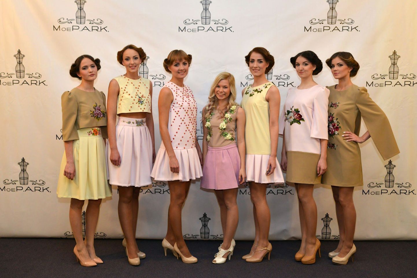 Paides noorte moekonkurss MoeP.A.R.K. 2015, mis tõi publiku ette 24 omanäolist rõivakollektsiooni. Lavalaudadel käis üle 150 modelli.