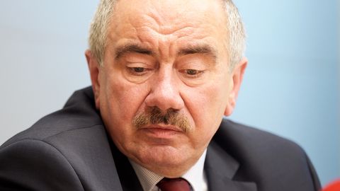 Bijušais AT priekšsēdētājs Bičkovičs oktobrī dosies izdienas pensijā