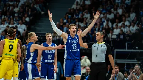 Untsu läks ka naabritel: Läti koondise loots loodab mälukaotusele, Markkanen kolistas raginal latti