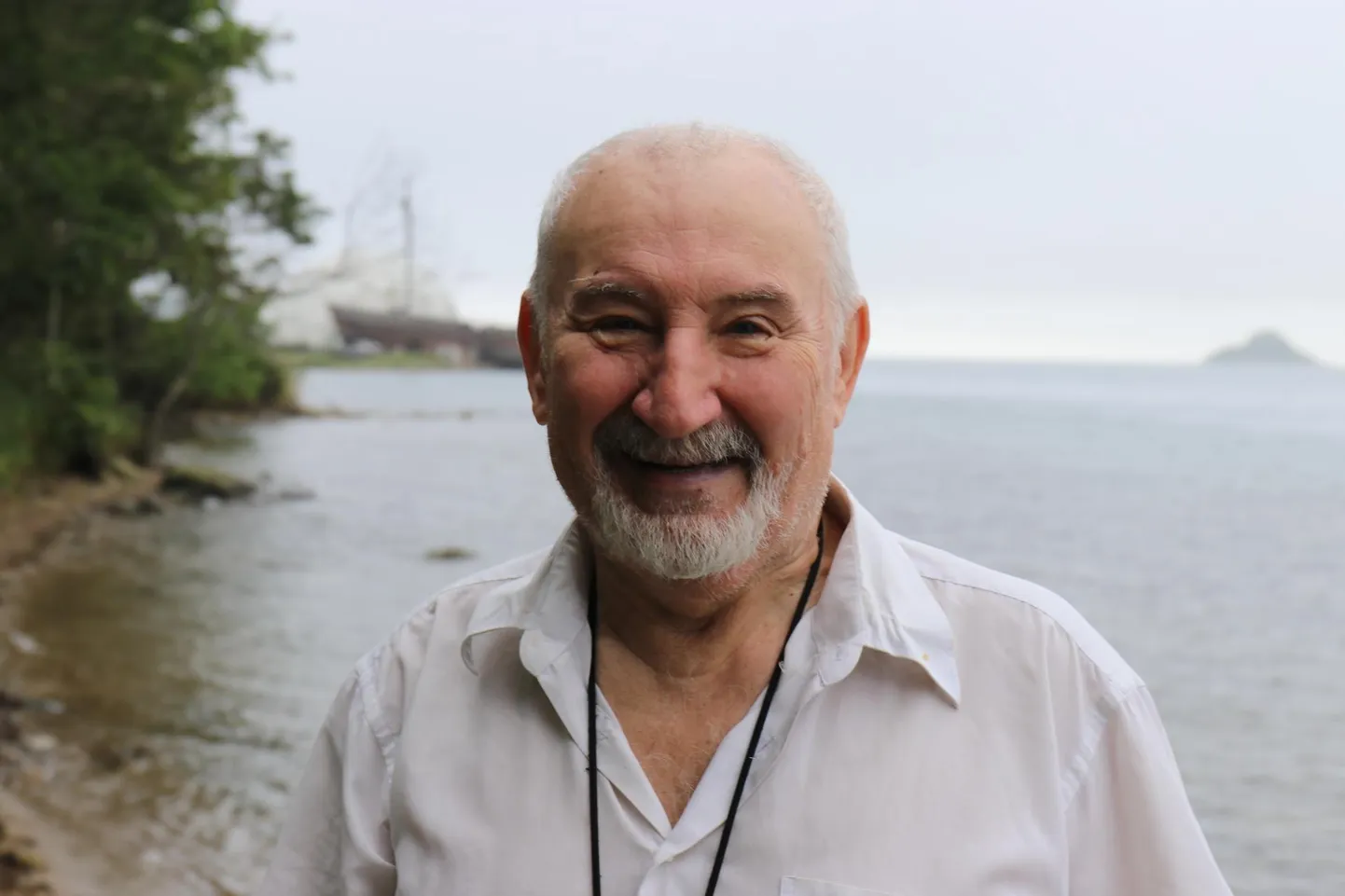 Eestis sündinud geograaf Vladimir Karakin on Kaug-Idas elanud juba viimased 40 aastat, kuid on endiselt sünnimaa eluga hästi kursis.
