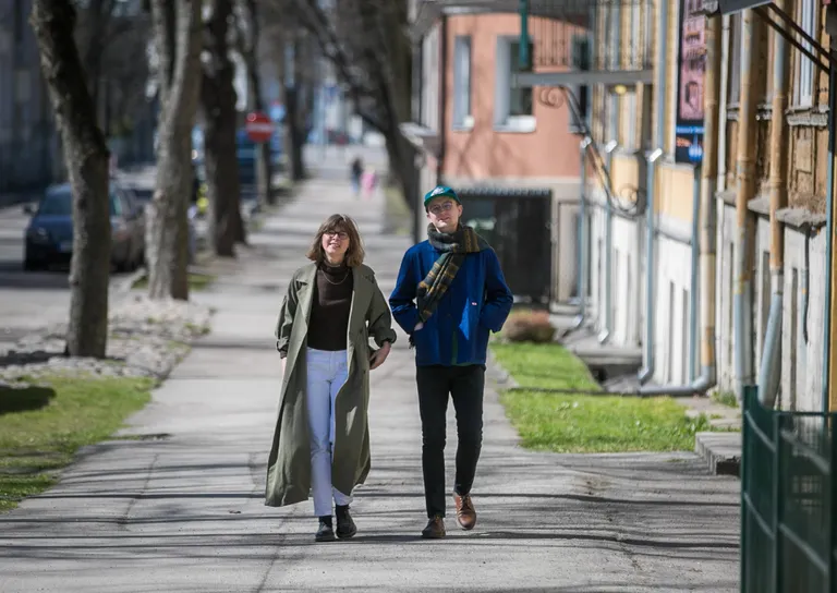 Eestit tänavu Veneetsia arhitektuuribiennaalil esindavad Laura Linsi ja Roland Reemaa.