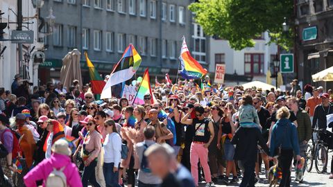 OTSEFOTOD ⟩ Baltic Pride on Tallinna tänavad vikerkaarevärvidega üle võtnud