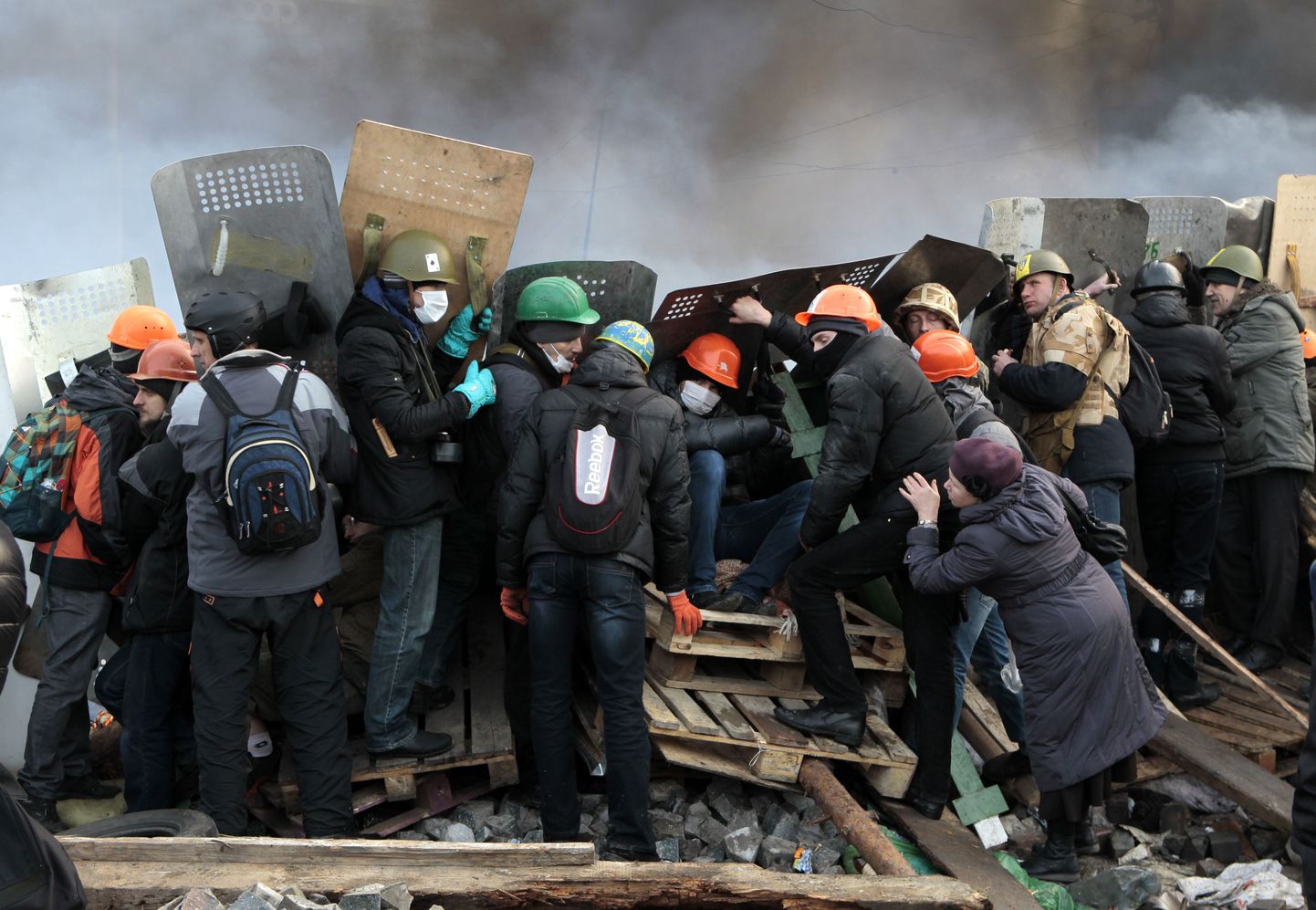 Tänane vaade Kiievi Iseseisvuse väljaku barrikaadidele.