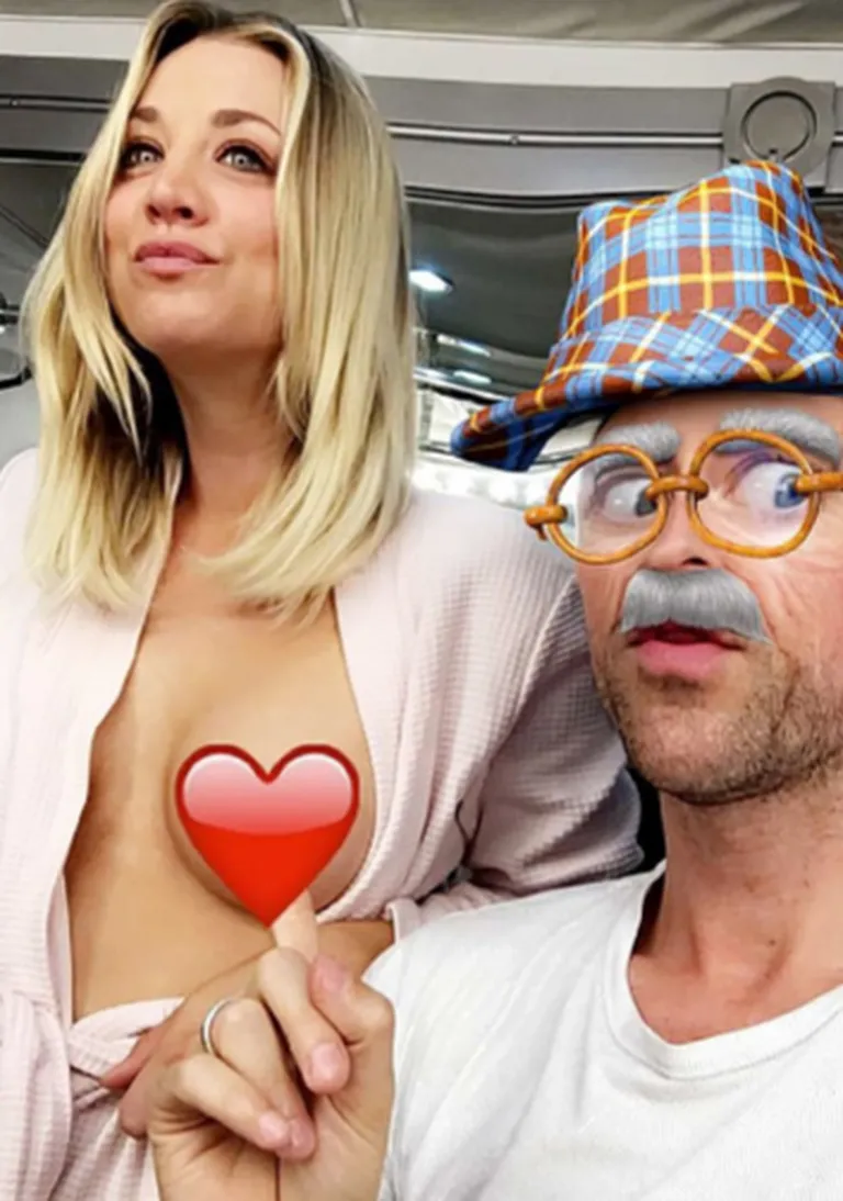Kaley Cuoco / Snapchat