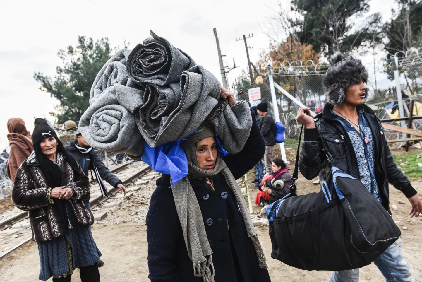 Varjupaigataotlejad Kreeka-Makedoonia piiril.