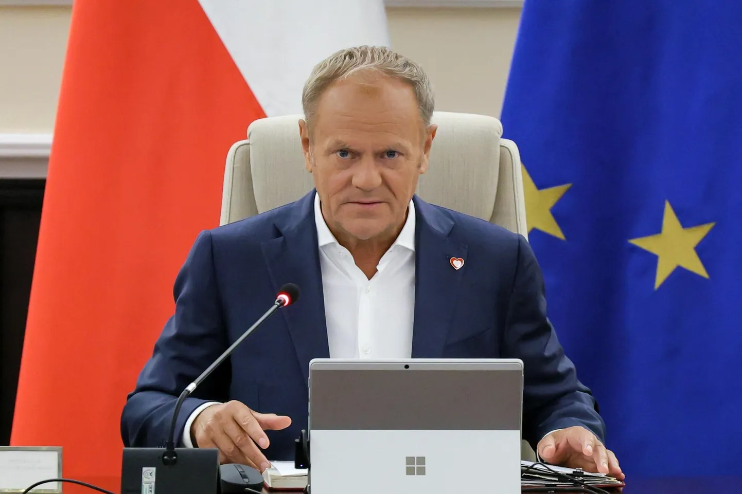 Poola peaminister Donald Tusk teatas valitsusistungil, et usaldushääletus toimub 11. juunil.